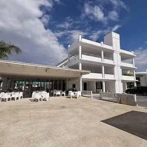 L'eros Hotel Ajia Napa